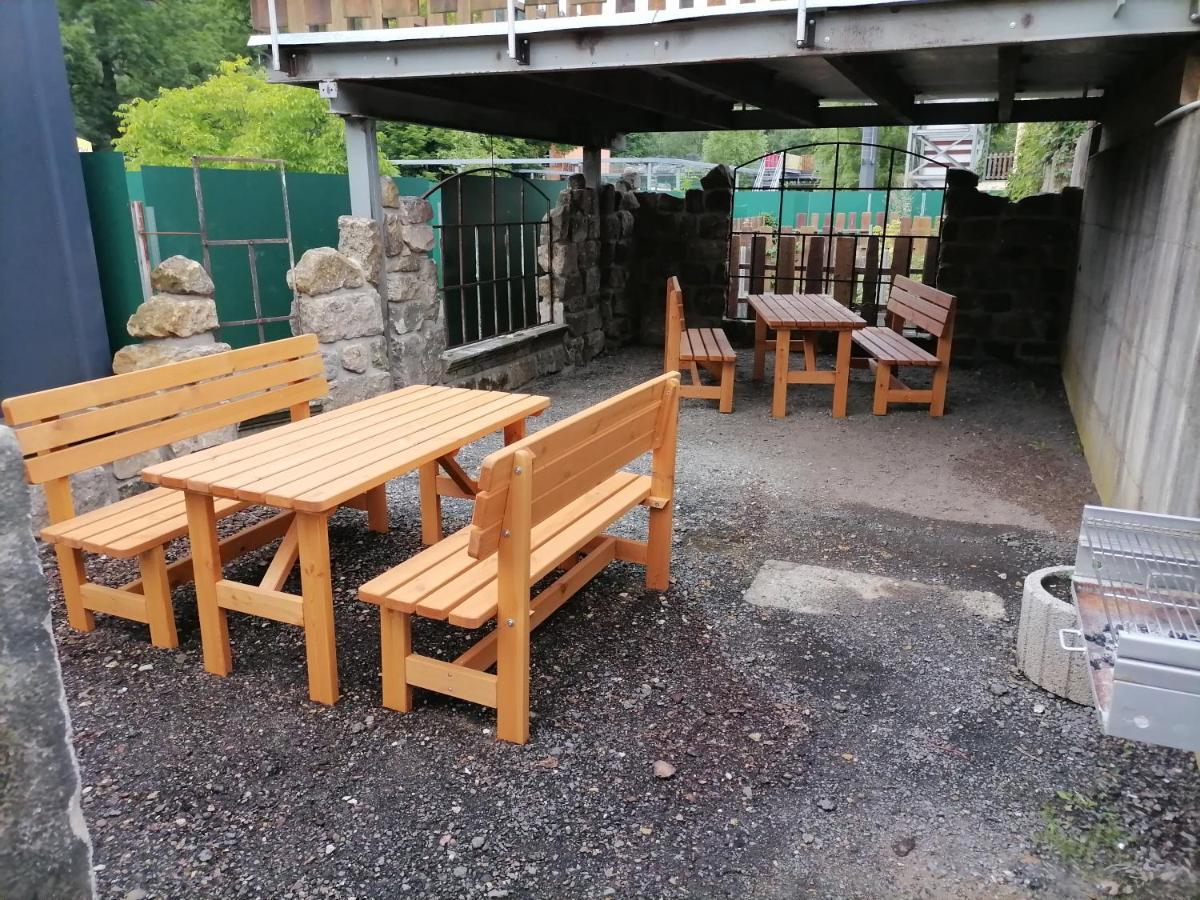 Campingplatz Am Treidlerweg Konigstein an der Elbe Exterior photo